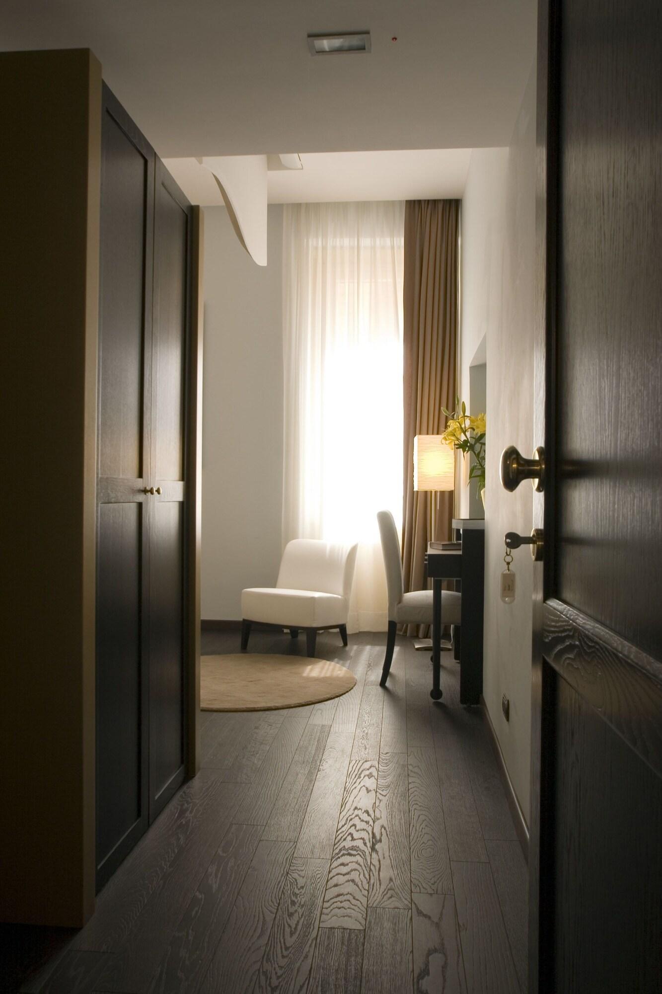 Ht Romeo Al Babuino Hotel Buitenkant foto