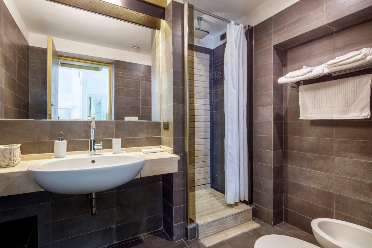 Ht Romeo Al Babuino Hotel Buitenkant foto